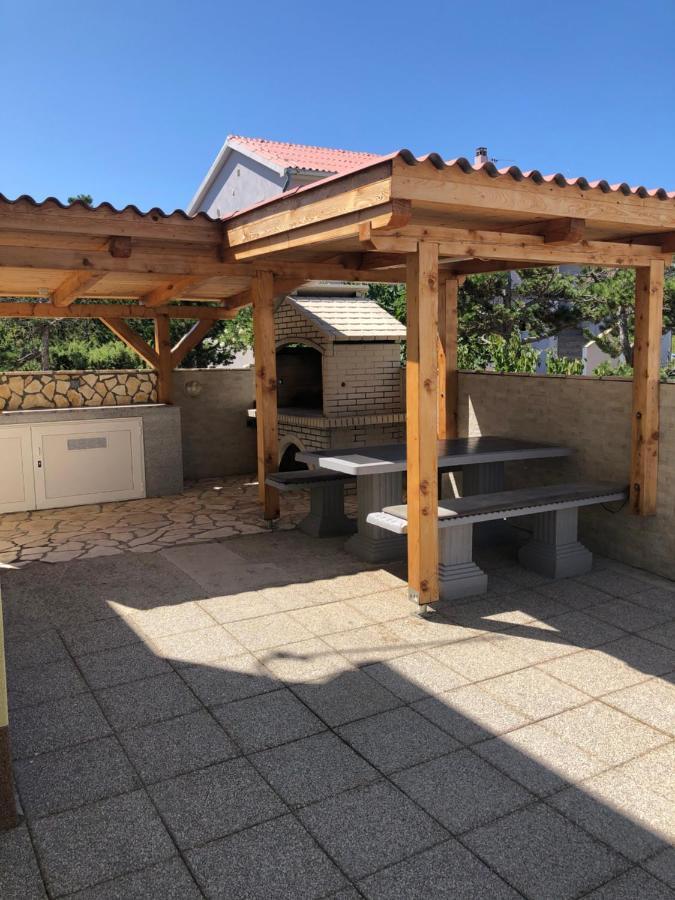 Miro Apartmani Ražanac Buitenkant foto