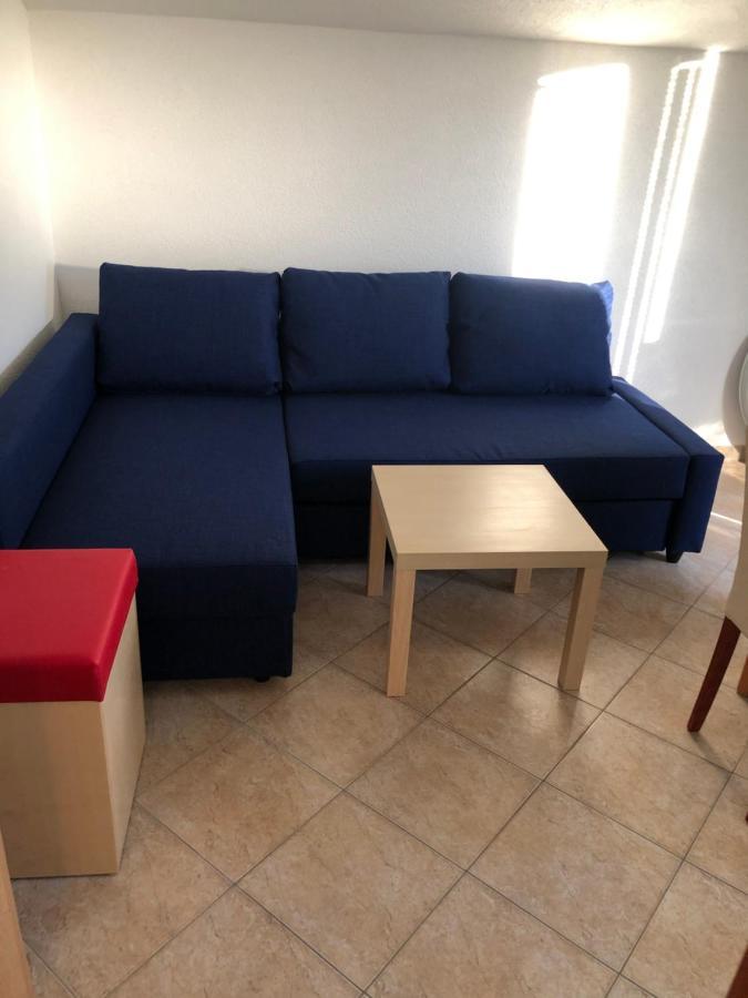 Miro Apartmani Ražanac Buitenkant foto