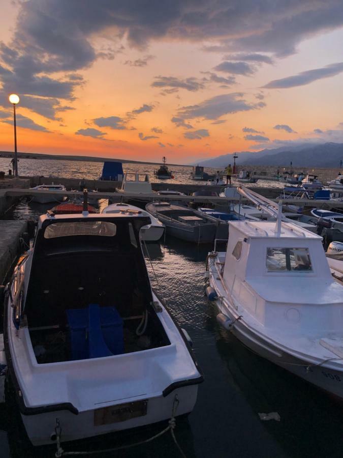 Miro Apartmani Ražanac Buitenkant foto